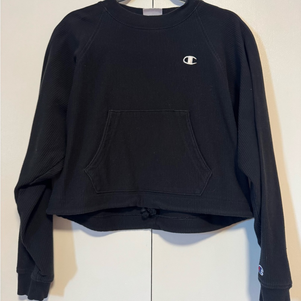 Champion Women's Black Crew Neck Sweater